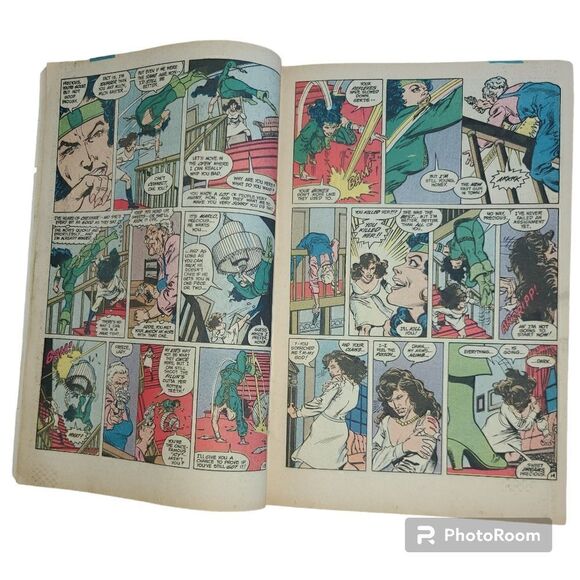 Vintage DC Comics Tales of the Teen Titans - Picture 4 of 5